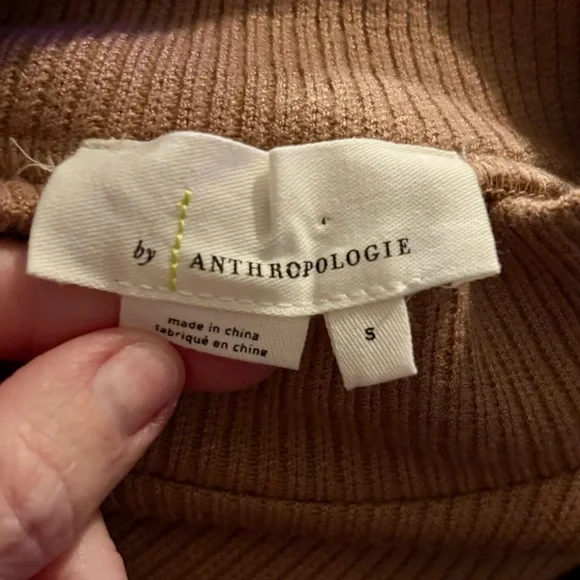 Anthropologie Tan and White Layered Top - Picture 4 of 6